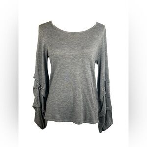 Anthropologie‎ Moth Gray Ruffle Sleeve Top Small